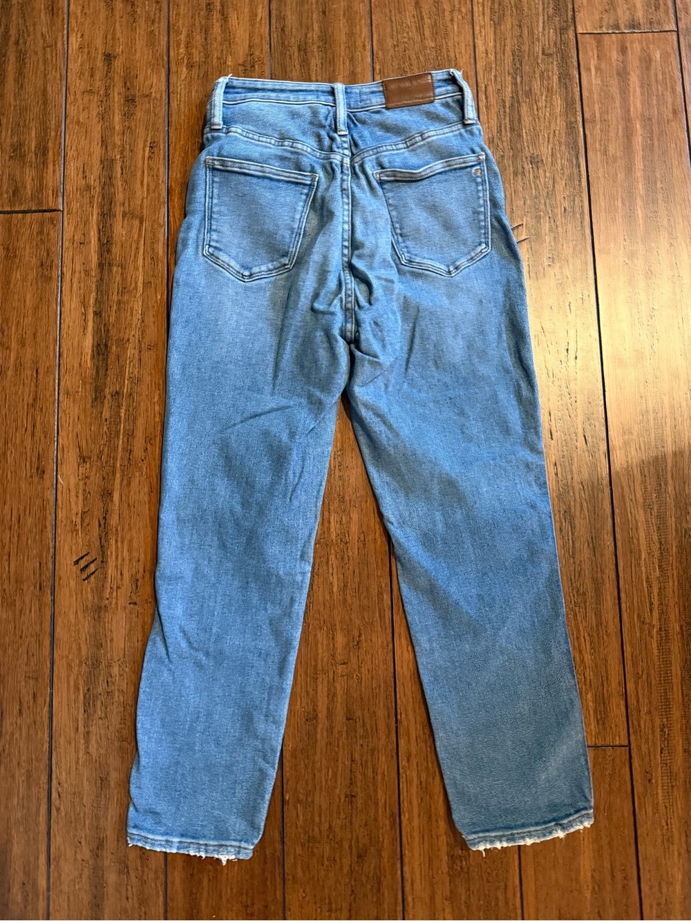 Madewell Women’s Curvy Stovepipe Jeans Size 26 Medium Wash NA888 - Picture 3 of 14